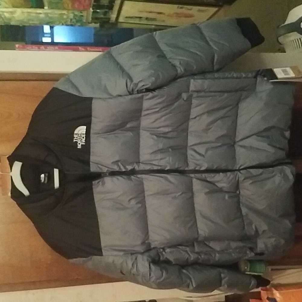 Men's New North Face DWR jacket